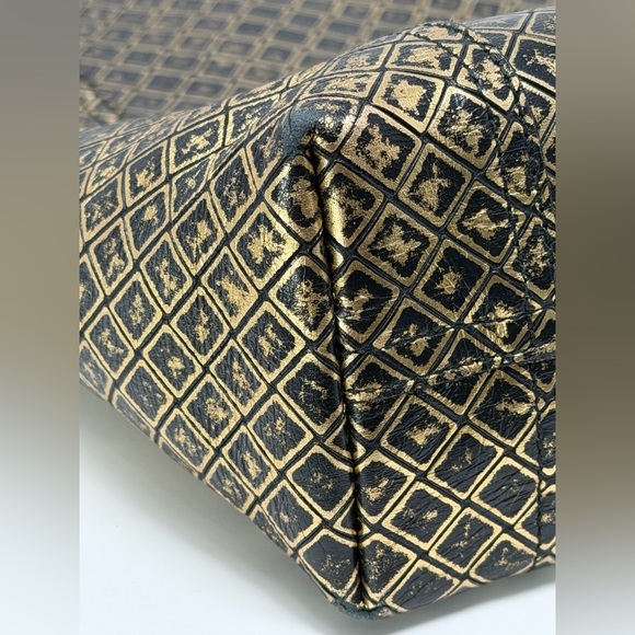 Bottega Veneta Intrecciato Cabas Tote Bag - Picture 8 of 15